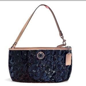 Coach Patent Leather Signature "C" Black Wristlet Mini Bag Zipper Wallet Chic